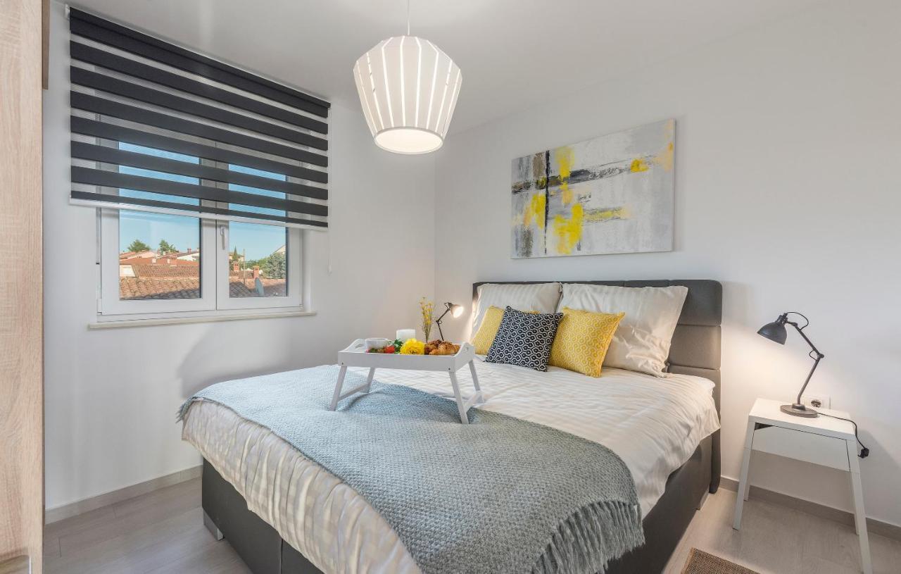 Apart Residence Galant Rovinj Bagian luar foto